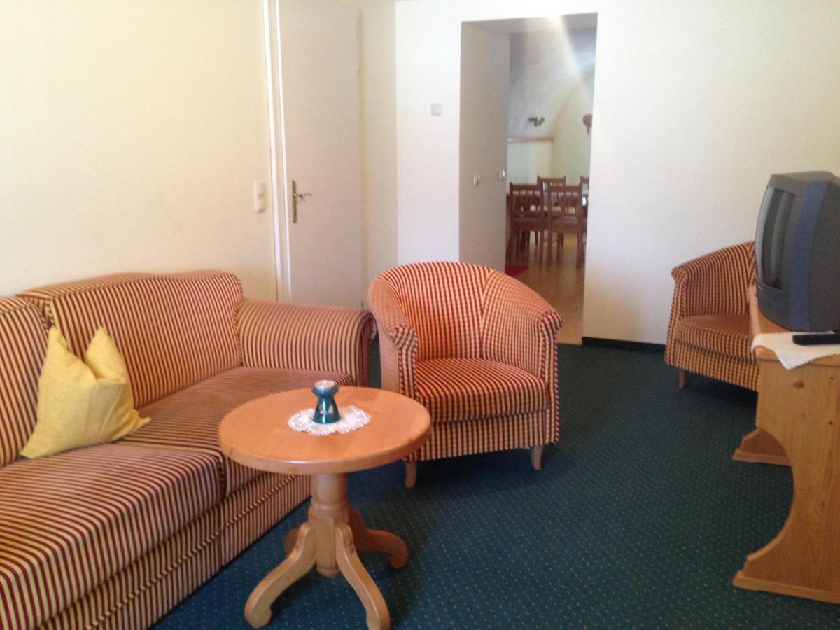 Appartements Im Forsthaus Щробл Екстериор снимка